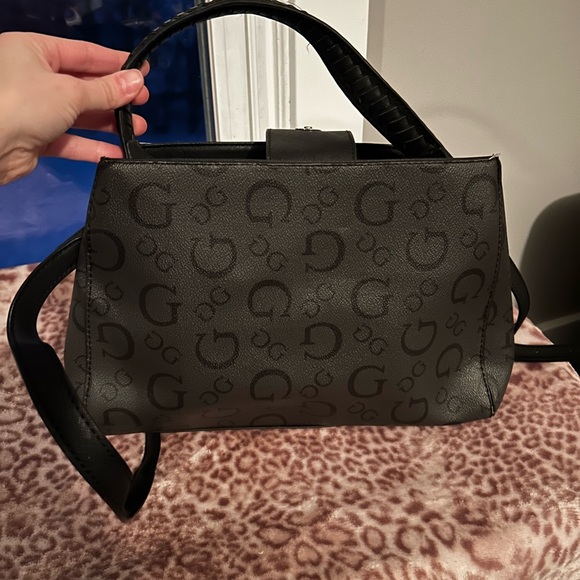 Guess black logo Satchel handbag - Picture 3 of 4